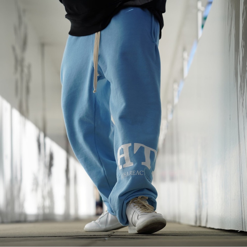 HTFU Men’s Gymrat Sweatpants Blue Joggers Fear Is A Reaction - Medium